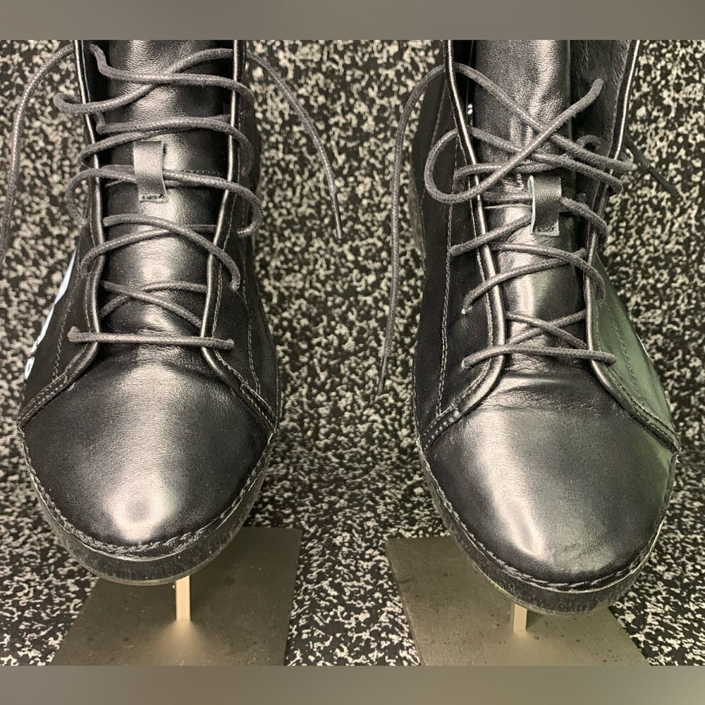 Skeleton Boots - image 4